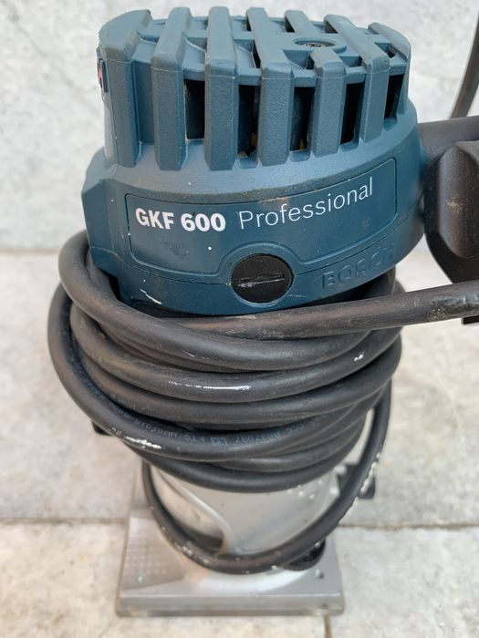 Bosch GKF 600/230V/600W/оберфреза