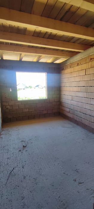 Construim case la roșu sau la cheie pentru toate buzunarele