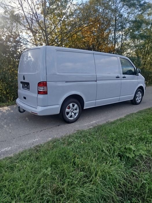 Vw T5 facelift 2014 2.0 TDI 140 cp climă varianta lungă import Germani