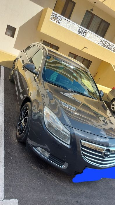 Opel insignia  2011