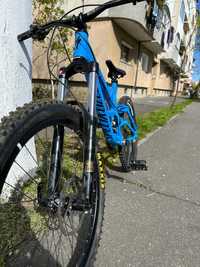 Specialized Demo 7 Spoon 32 Fox RockShox Domain Shimano Zee  XT