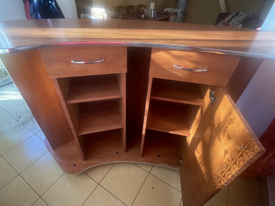 Masa birou, receptie