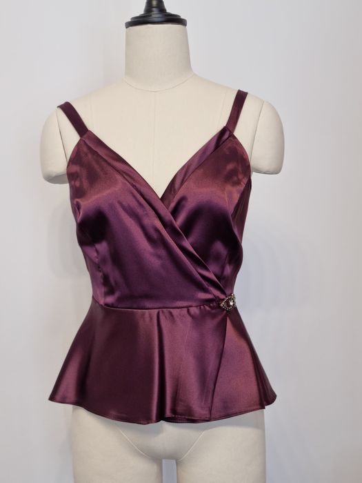 Продавам бутиков топ- размер S