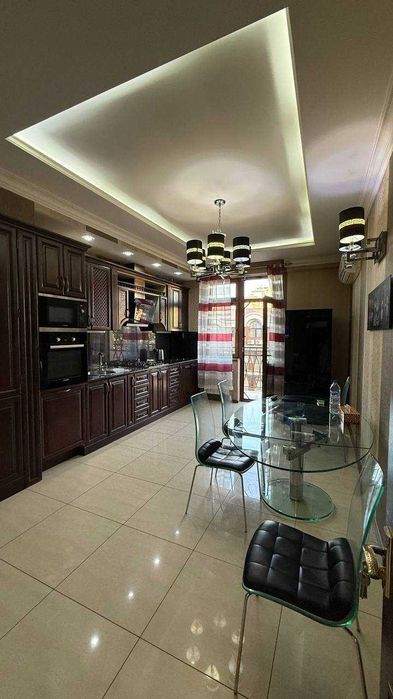 Продается Габус 4х ком 195кв с хорошим ремонтом Алайский