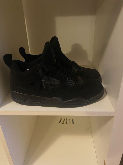 Jordan 4 Black Cat