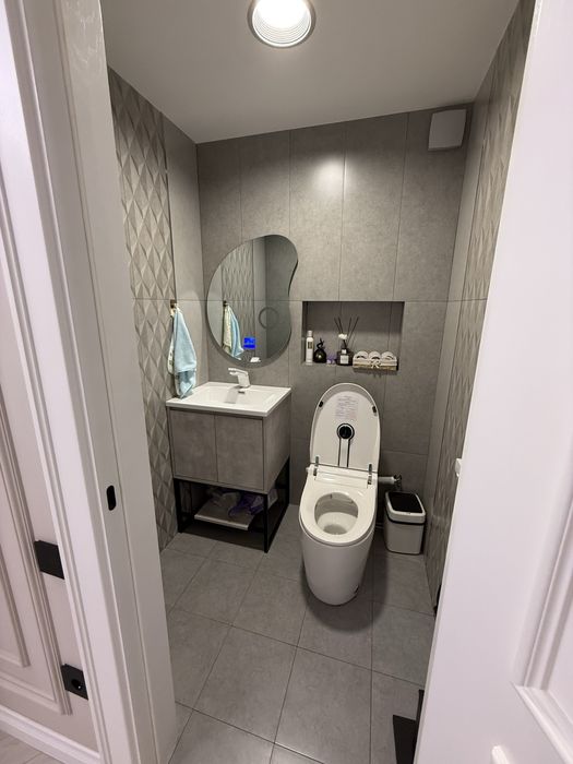 Продается своя квартира с авторским ремонтом