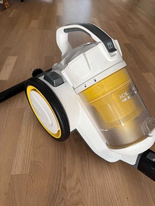 Aspirator Karcher VC3 Premium Hepa fara sac stare foarte buna