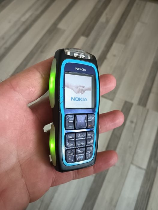Vând telefoane mobile decodate