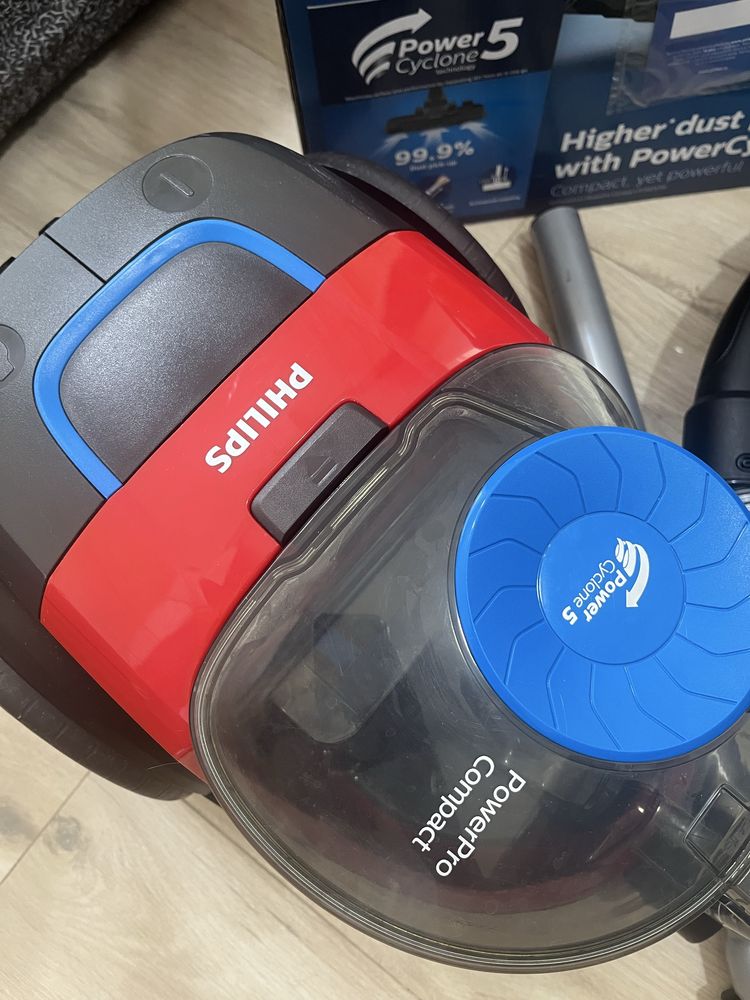 Aspirator Philips 3000 PowerPro compact FC9330