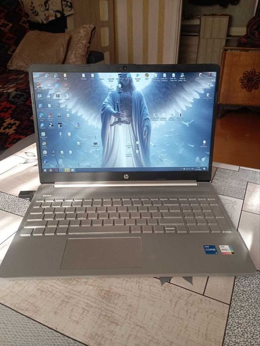 Ноутбук HP15s-fq5295nia | i5 12-го поколения | 8GB RAM | SSD | Full HD