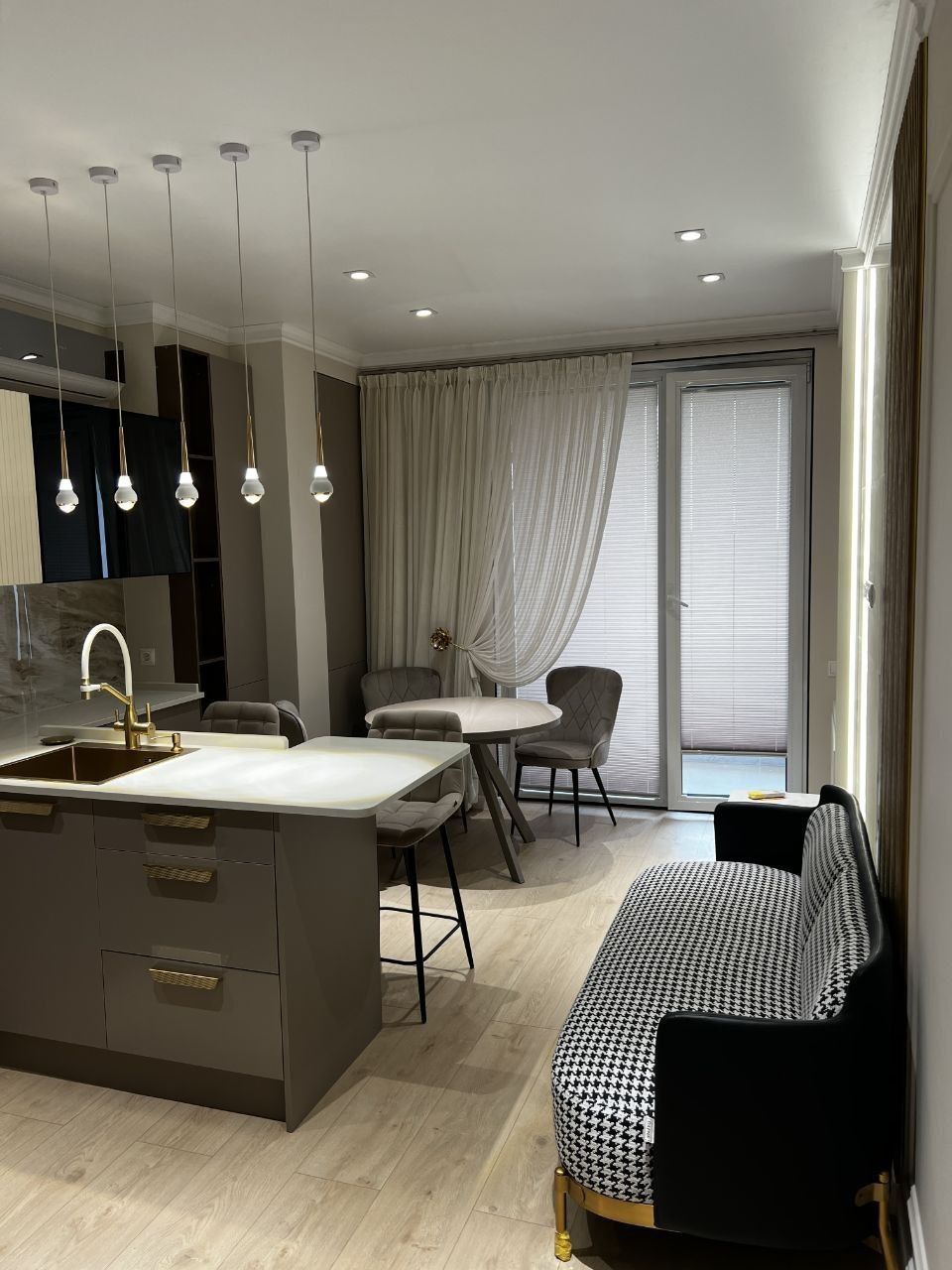 Продается 2х ком квартира, ЖК NRG Park, ор-р: парк Гафура Гуляма, 50м²