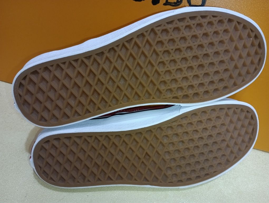 Vans N 38 - 29 лв