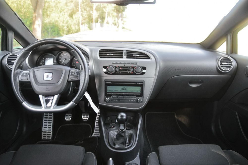 seat leon cupra R