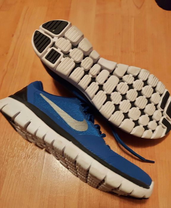 Nike   39                 .             .