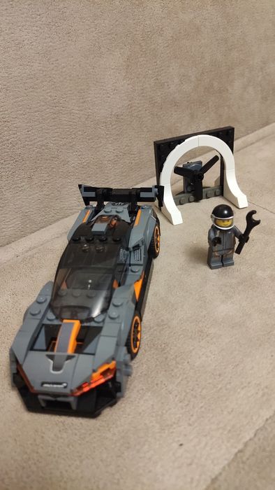LEGO® Speed Champions 75892 - McLaren Senna , 219 части