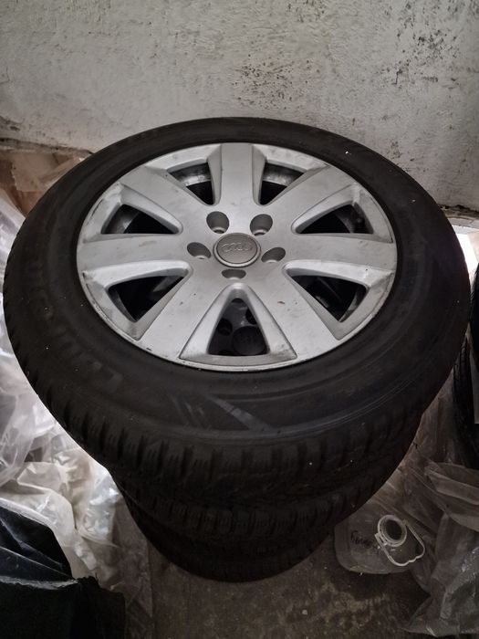 Зимни гуми с джанти 225х55х16 audi