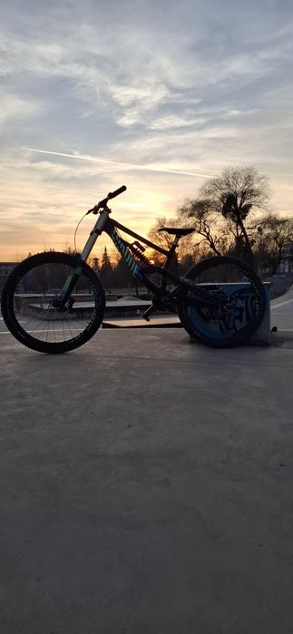 Vand urgent Canyon torque dhx