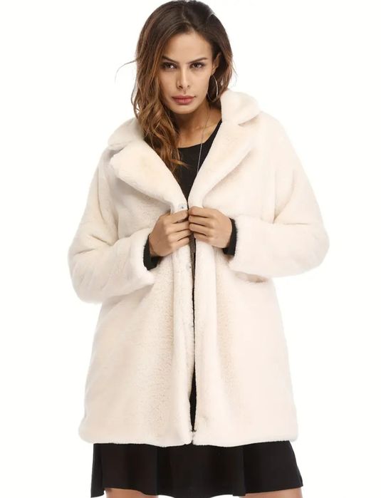 Дамско палтенце с изкуствен косъм