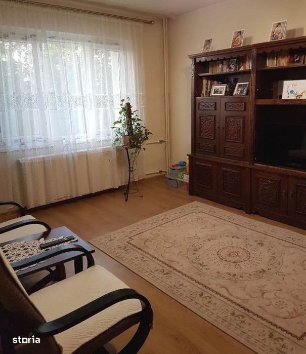 2 camere 1983 decomandat Morarilor