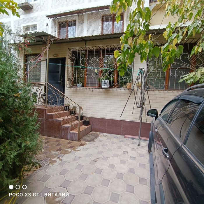 Срочно.2/1/5.с Парковкой.м.М-в.Башлык.Кушбеги.Аэропорт