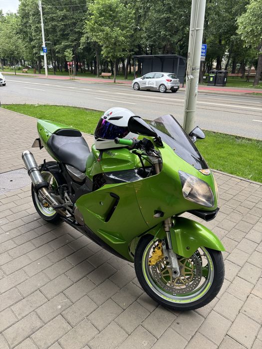Schimb Kawasaki ZX12R