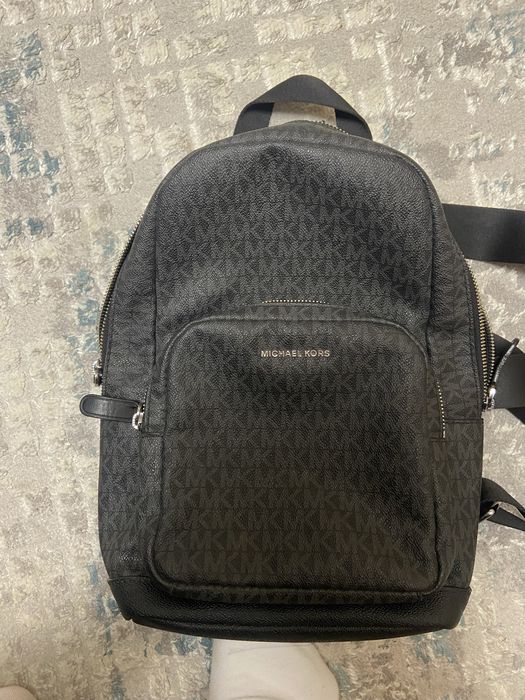 Продам барсетку MICHAEL KORS