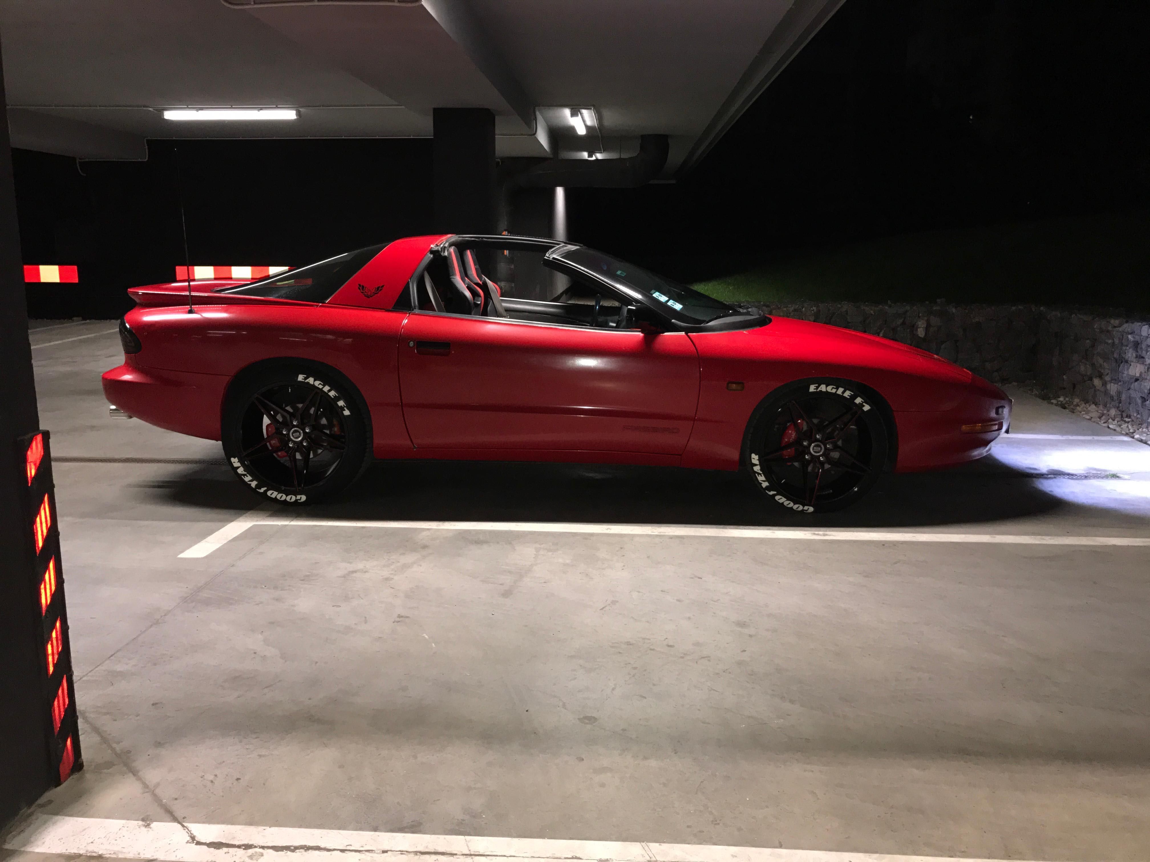 Pontiaс Firebird