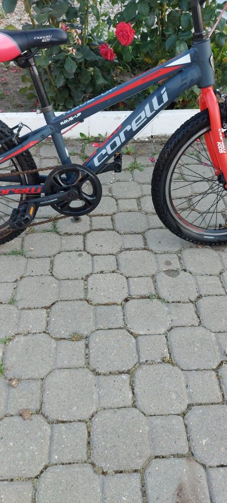 Bicicletă mtb de copii CORELLI cadru din aluminiu pe 20 inchi are 7