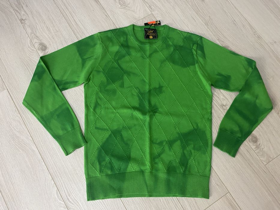 Pulover barbatesc marimea S, nou