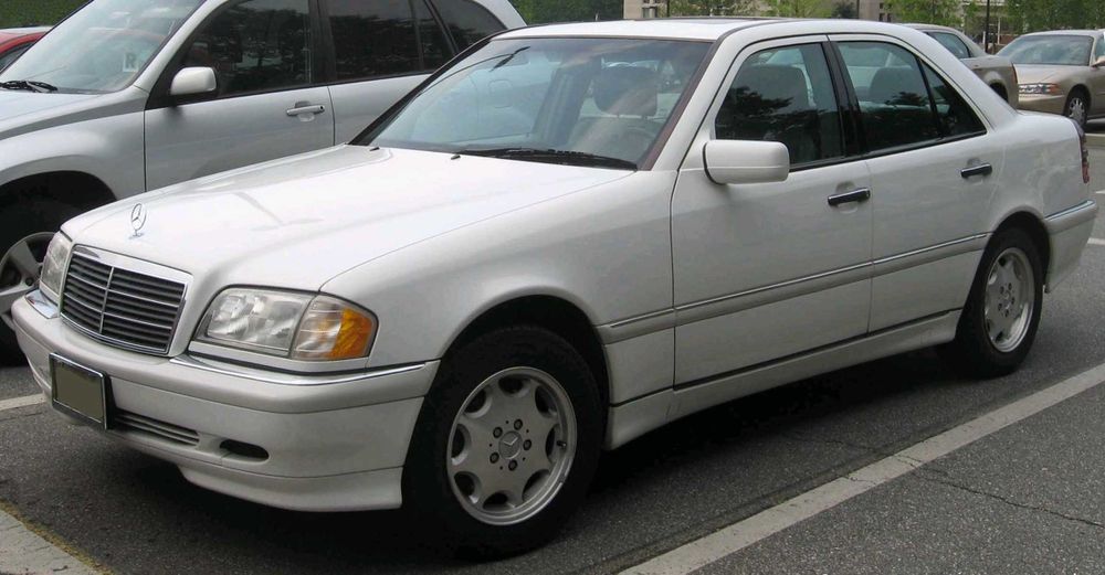 Mersedes w 202 C  д о к у м е н т ы класс на по запчастям,на разбор.