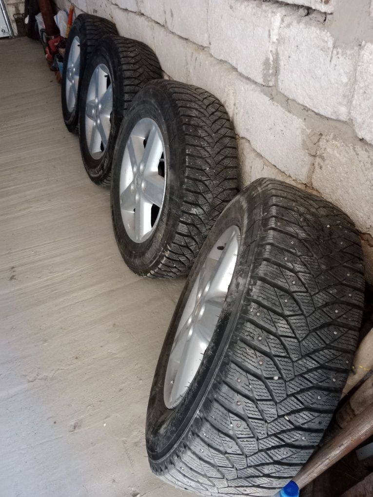 Продам диски в комплекте
