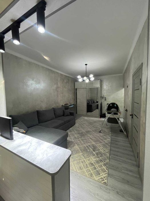 1 комнатная, переделанная в двух