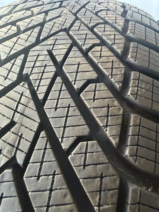 235/60/18 Pirelli 4бр дот23