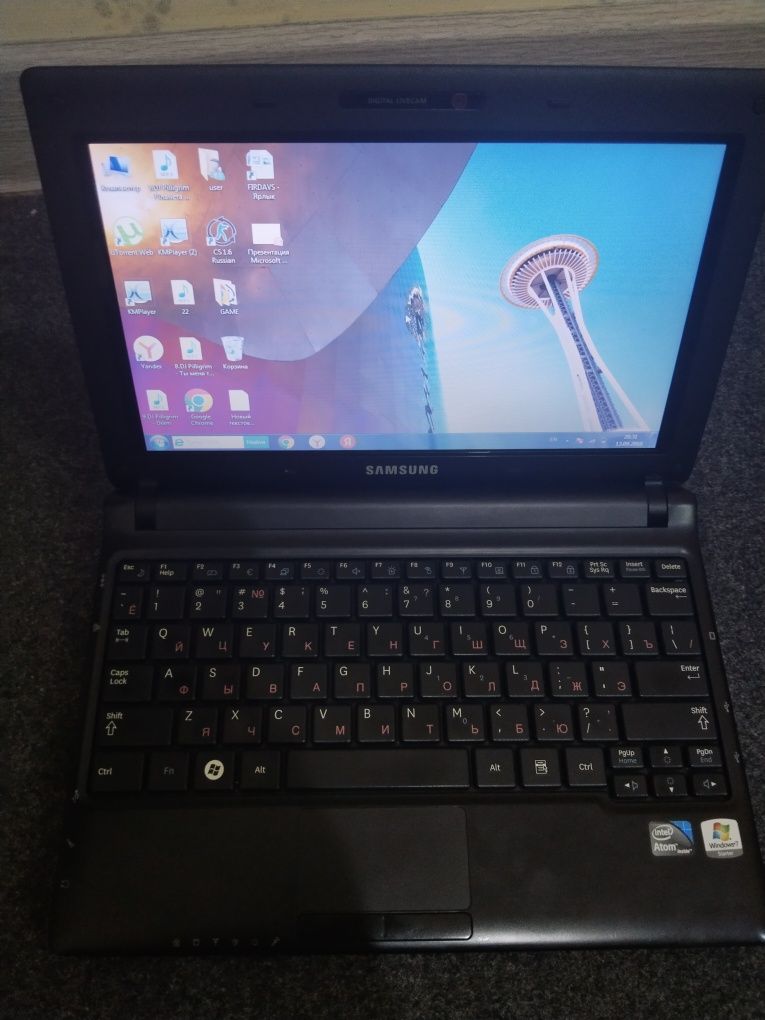 Samsung N145 PLUS