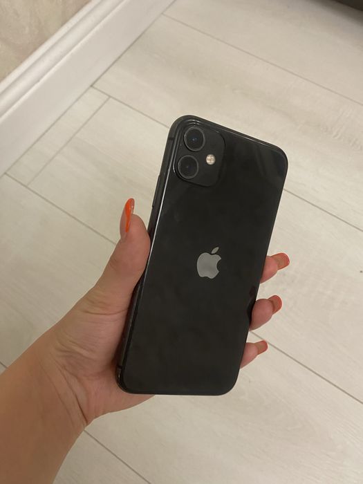 Айфон 11 64гб.  .