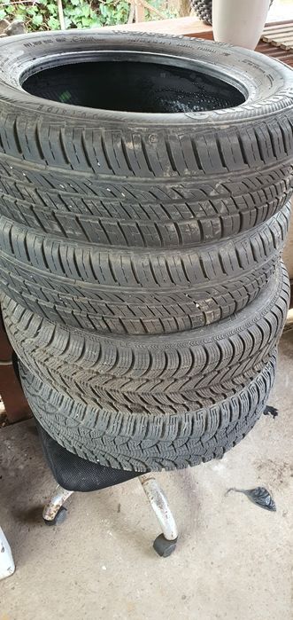 Anvelope de  iarna și  anvelope de vara