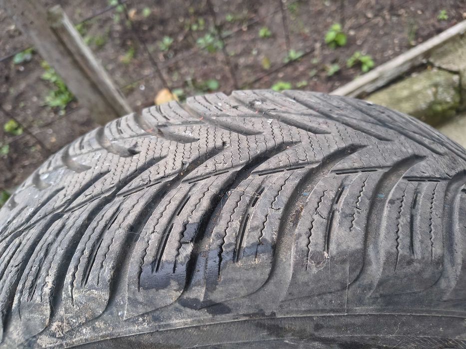 Гуми Kleber/Клебер 4 бр. и 2 бр. TOYO зимни 195/65/15