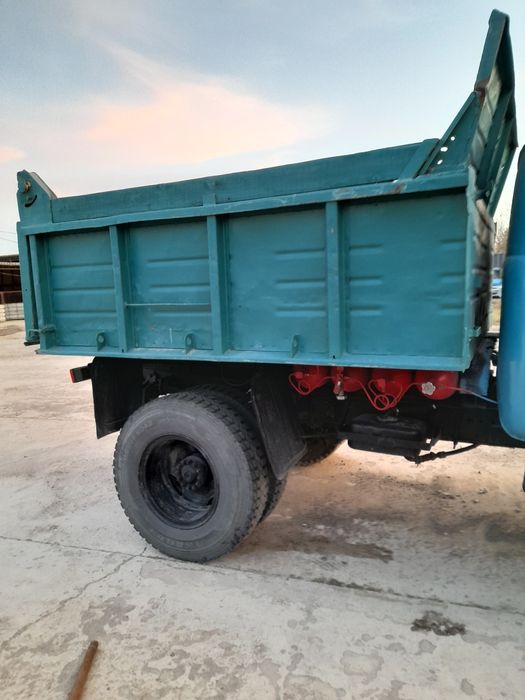 Зил самосвал кузуф сотилади