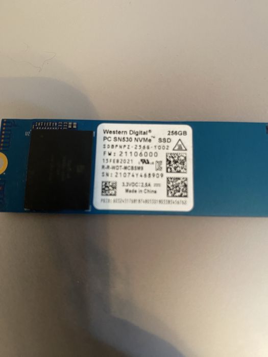 Продам ssd 256 от ноутбука срочно