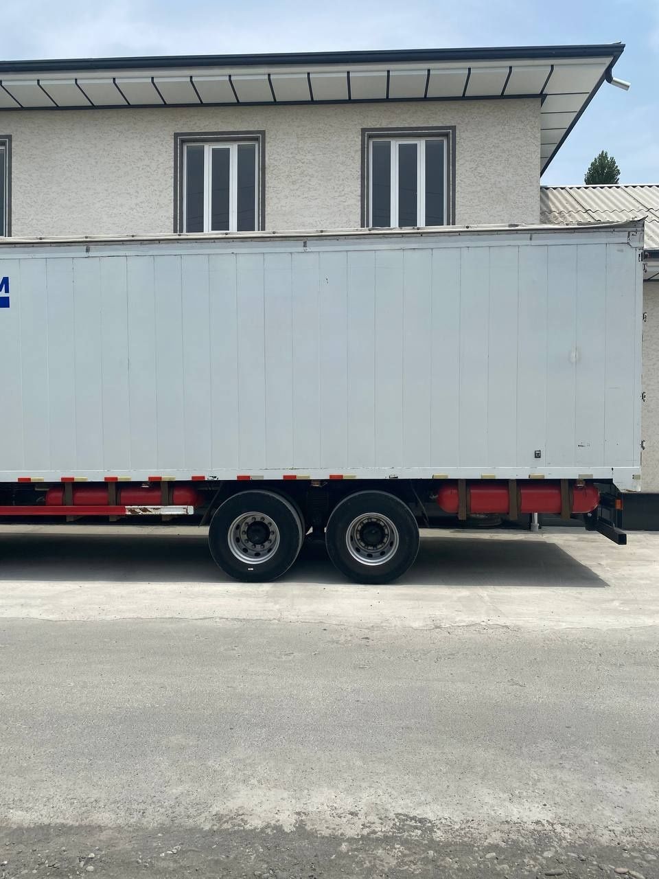 Faw 8.5m furgon 2022yil