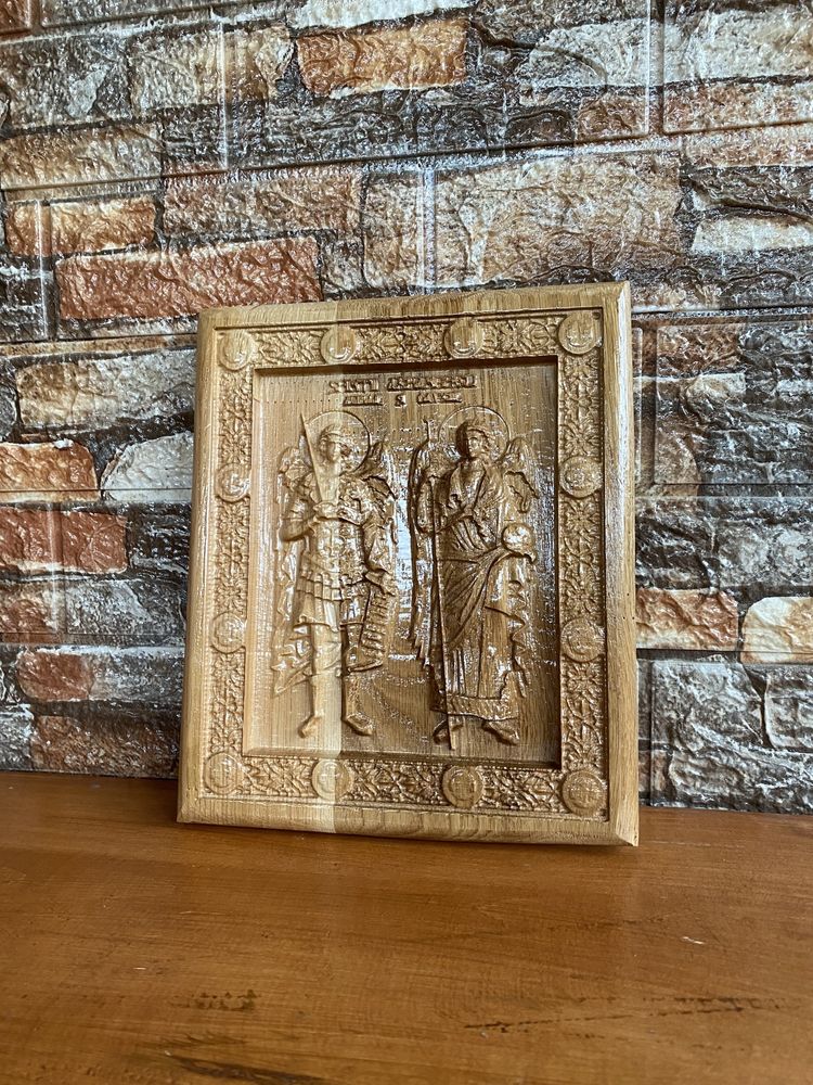 Icoana sculptată in lemn ,,Sfinții Arhangheli ,Mihail si Gavriil”