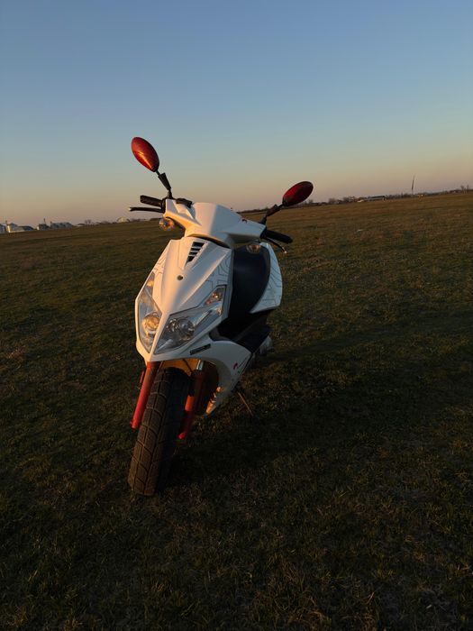 Scuter 80cc, de vânzare!!