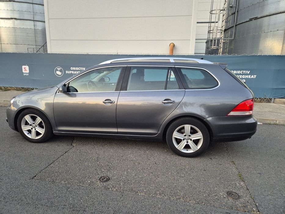Vw Golf 6 1,6tdi 105cp pret 3400€