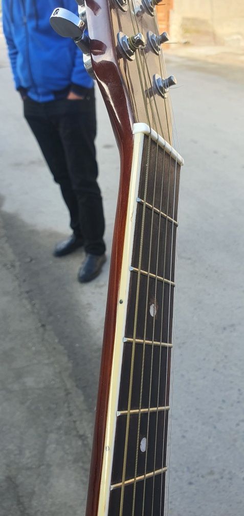 Gitara Yamaha yangi hali orginal