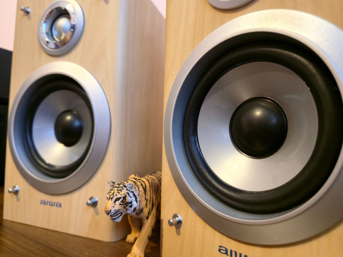 Aiwa SX-LM810. Boxe raft superbe. Sunet peste așteptări. Preț fix !