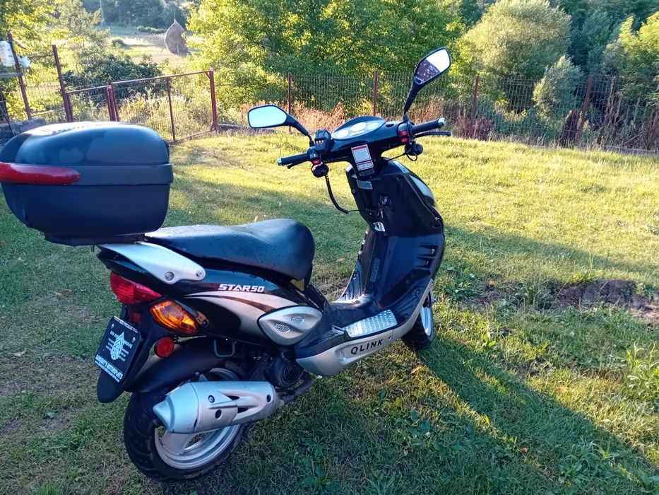Vând scuter 49 cm în stare bună de funcționare