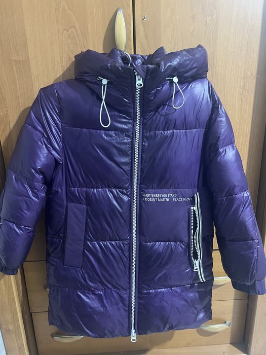 Продам пуховик на девочку