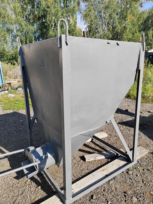 Бадья для раздачи бетона.