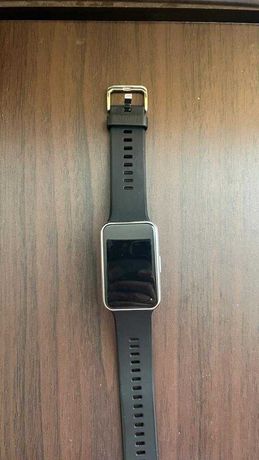 Продаю смарт-часы Нuawei watch fit active black