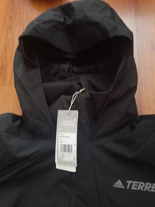 Adidas TERREX дамско яке L размер.